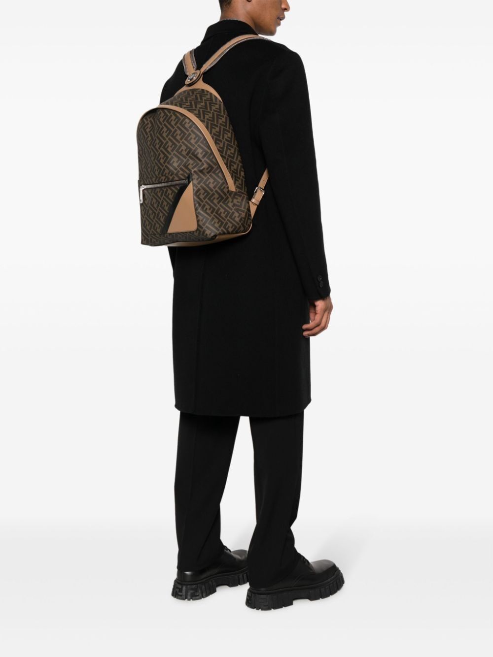 Zaino medio Fendi dal design diagonale - 33 X 43 X 14 Cm