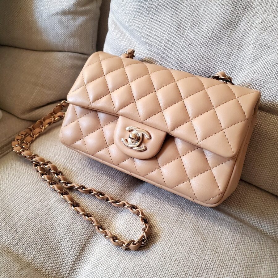 Chanel Flap Bag beige – front view
