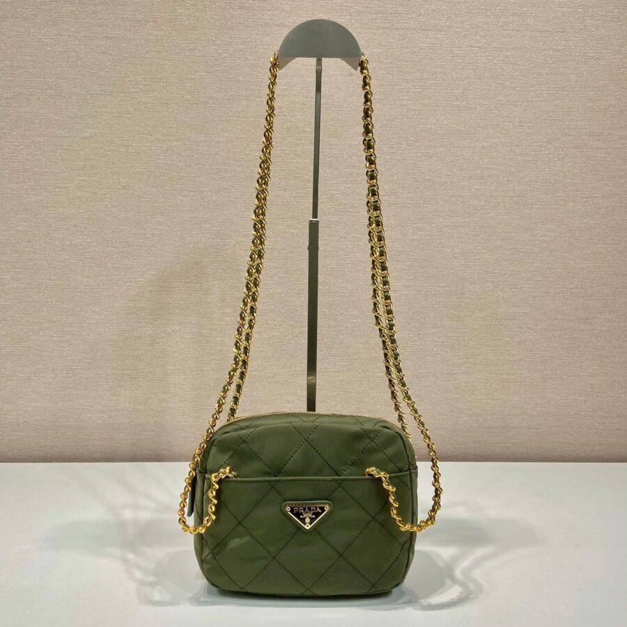 Designer Hobo green bag – front view
