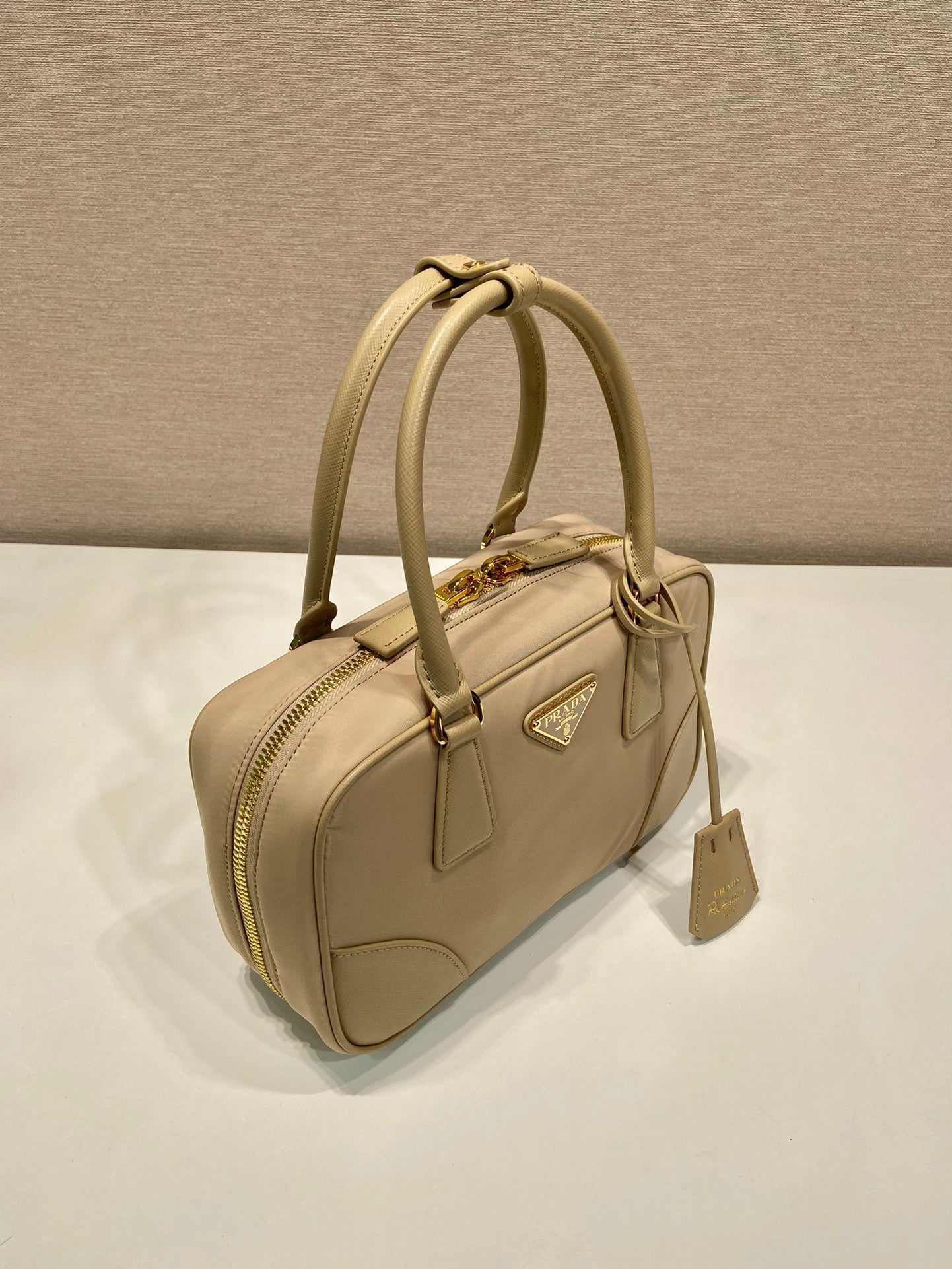 Piccola TOP Handle BAG 25 IN Dried MOSS Nylon AND Pelle di vitello TRIM