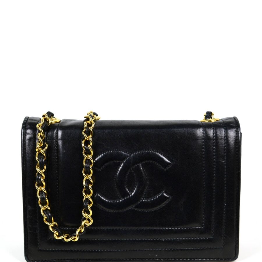 Chanel Mini Bag black – front view