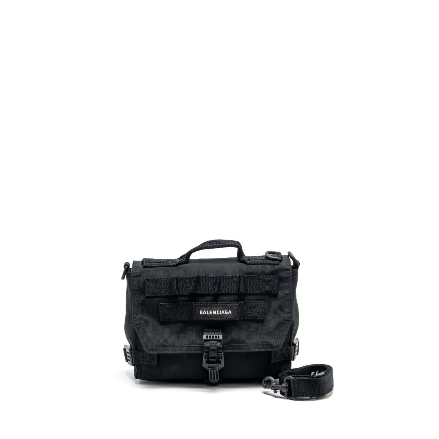 Balenciaga Messenger black bag – front view