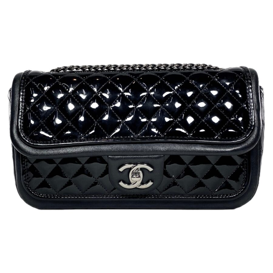 Chanel Twist black bag – front view