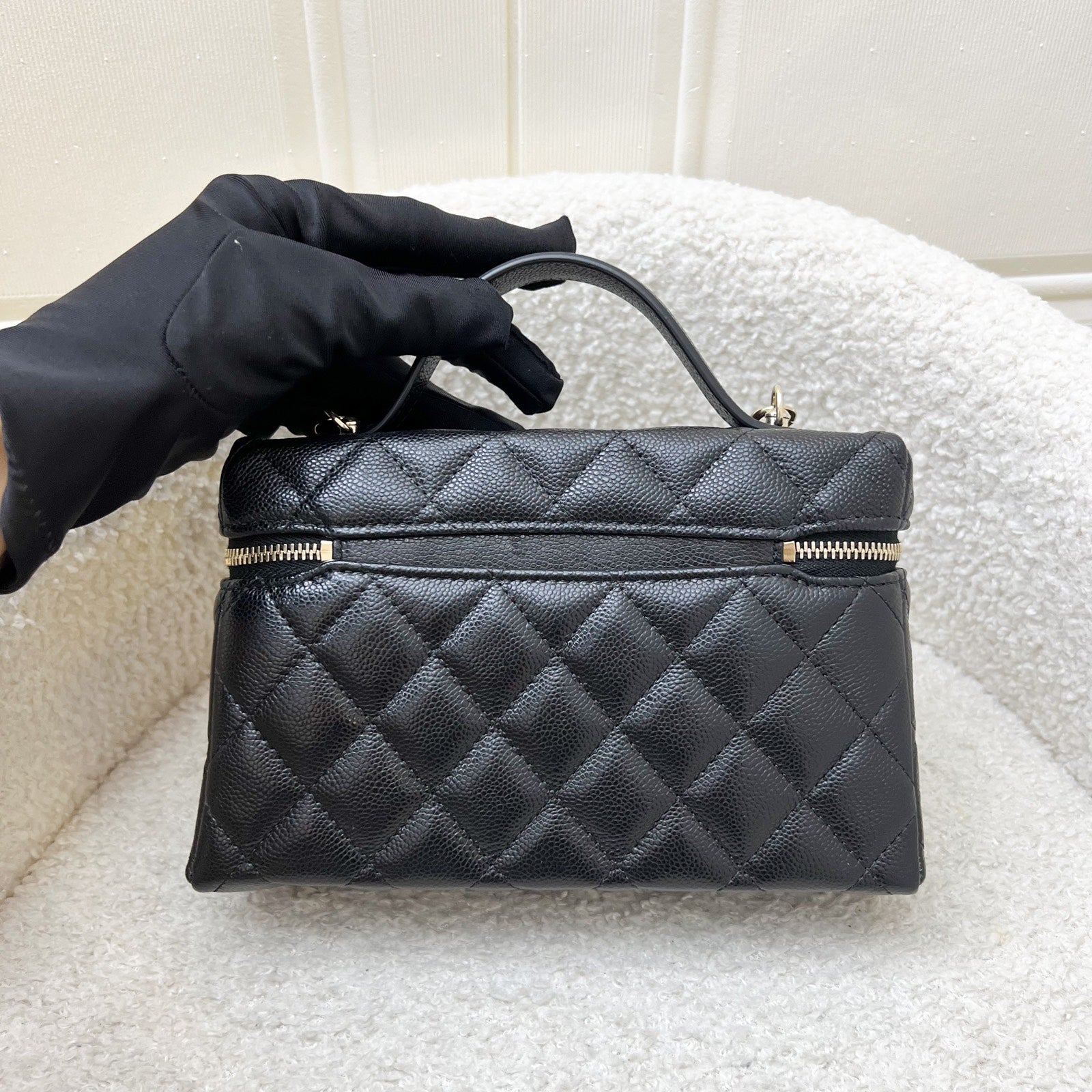 [Local Set – Feb ] Chanel 25C Vanity / Pochette con Catena (LP Style Bag) in Nero Caviar and LGHW (Model: )