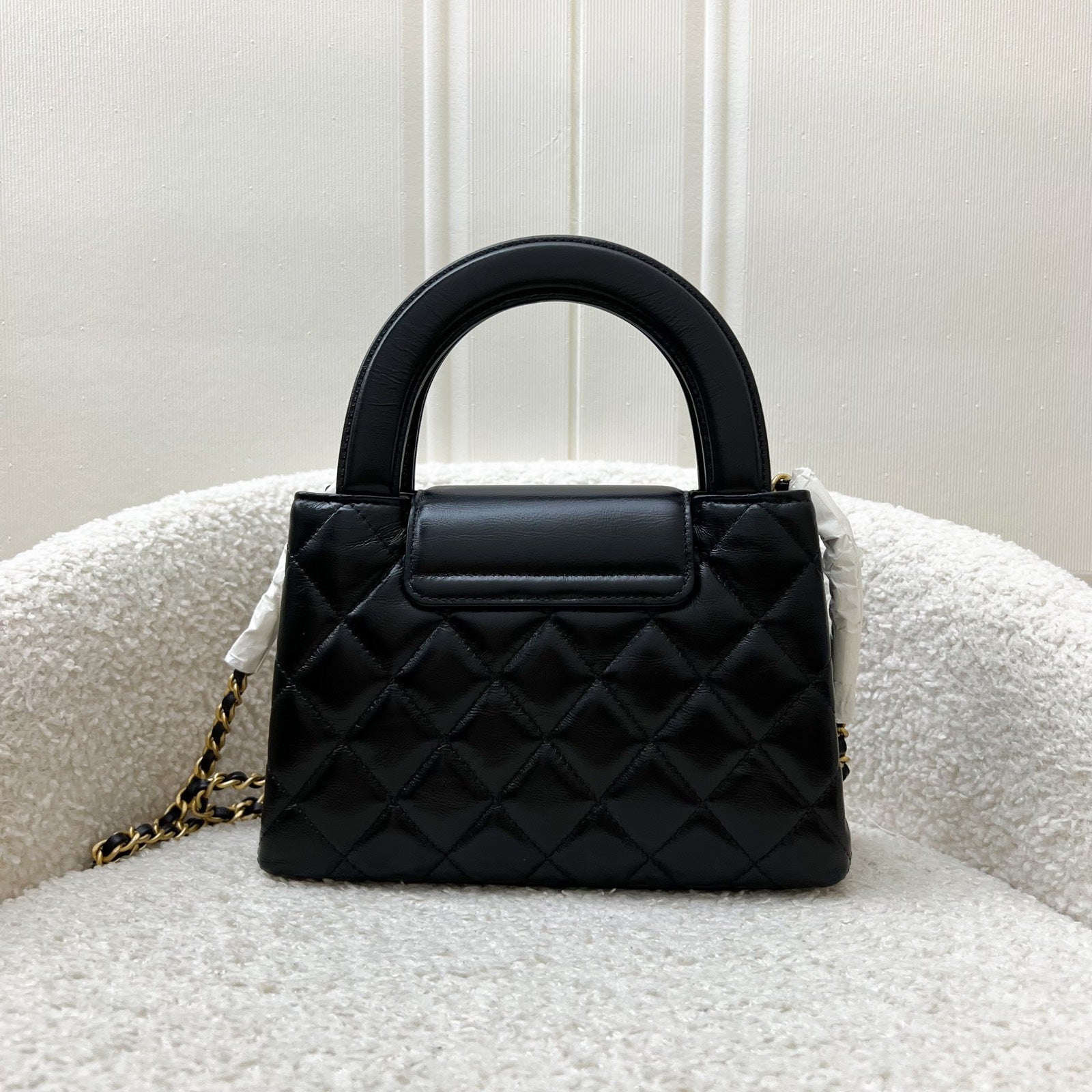 [Brand New - Nov ] Chanel Mini / Small Kelly Bag in 25C Nero Lucido Distressed Vitello e AGHW (Model: )