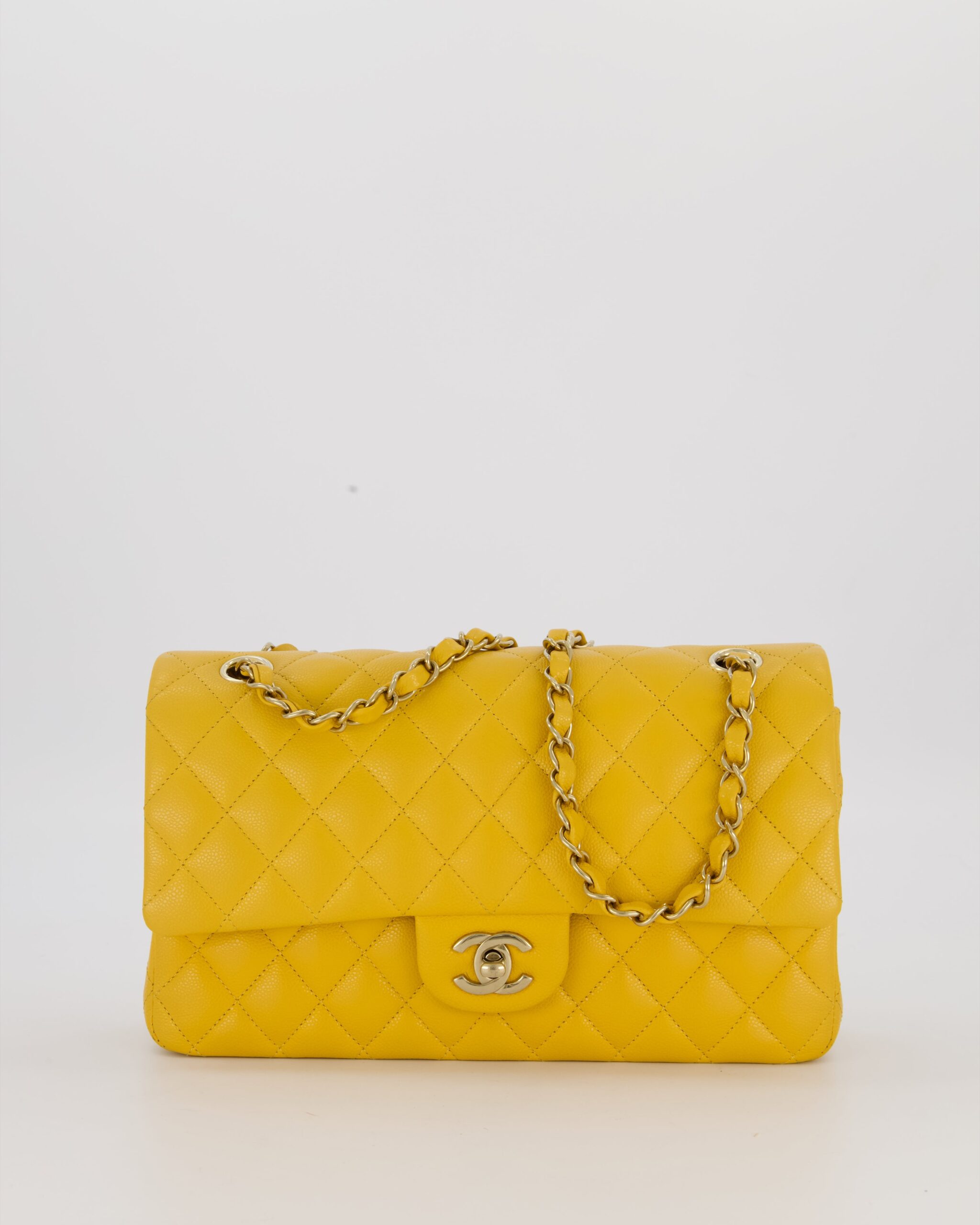 Borsa Chanel Medium Classic Double Flap Giallo Ambra in pelle Caviar...