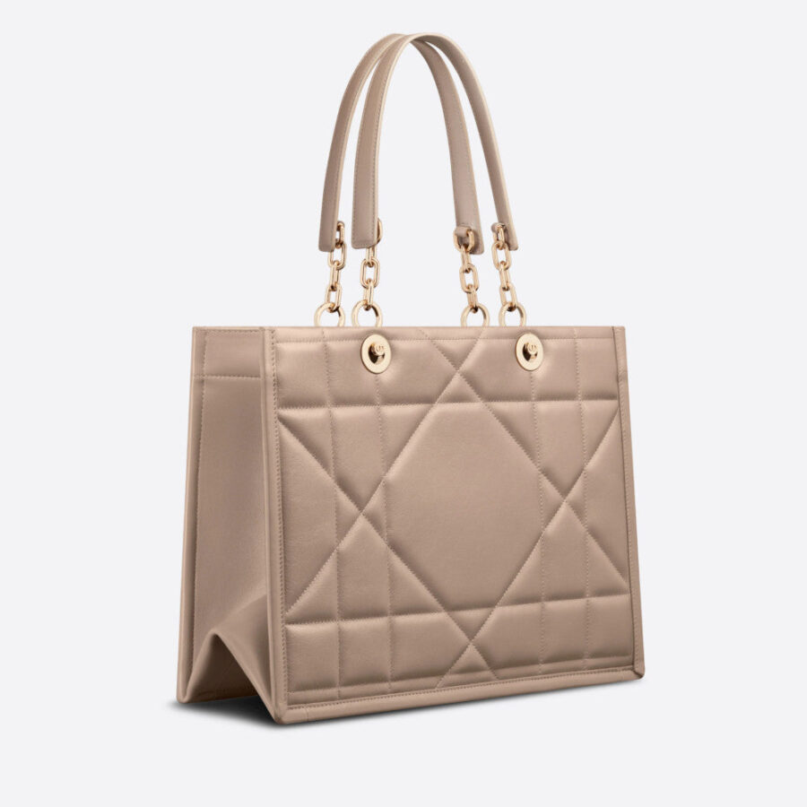 Dior Tote bag – front view