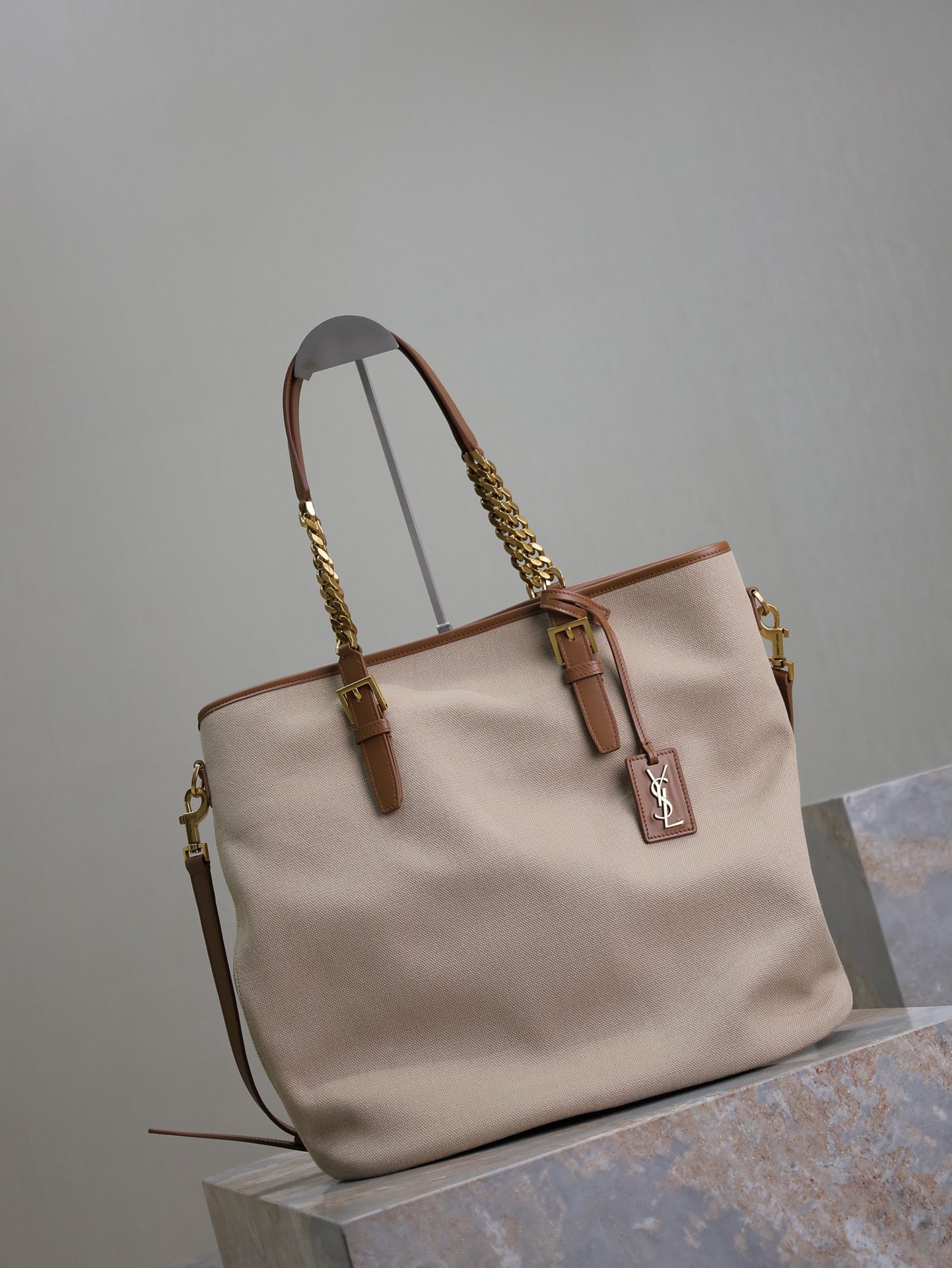 Shopper 38 IN Bianco Canvas AND Marrone Pelle TRIM Finiture dorate